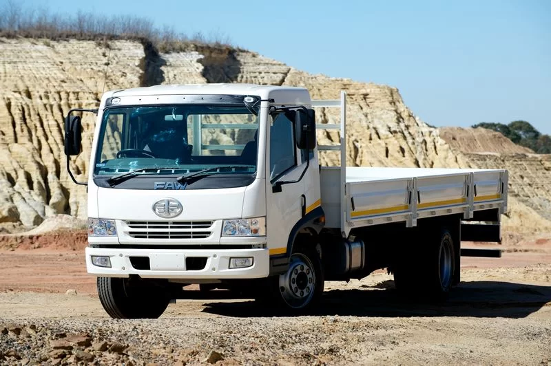 trucks/freight/FC-15-180FL-8-Ton2.webp